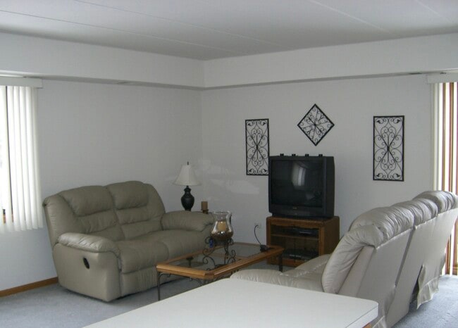 Photo - 9432 S Kolmar Ave Unit 3 A