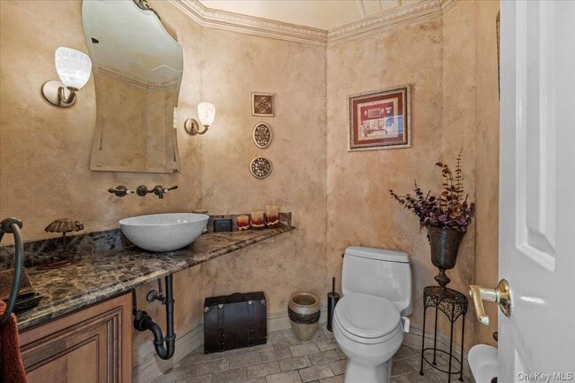 Photo - 190 Schofield St Unit 2B