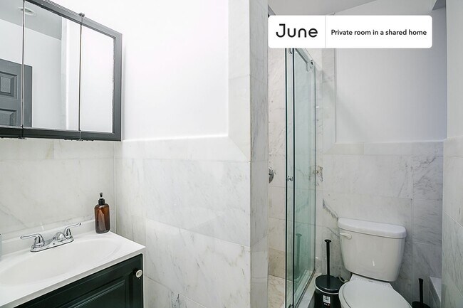 Room in Shared 3 bed/2 bath home in Upper West Side