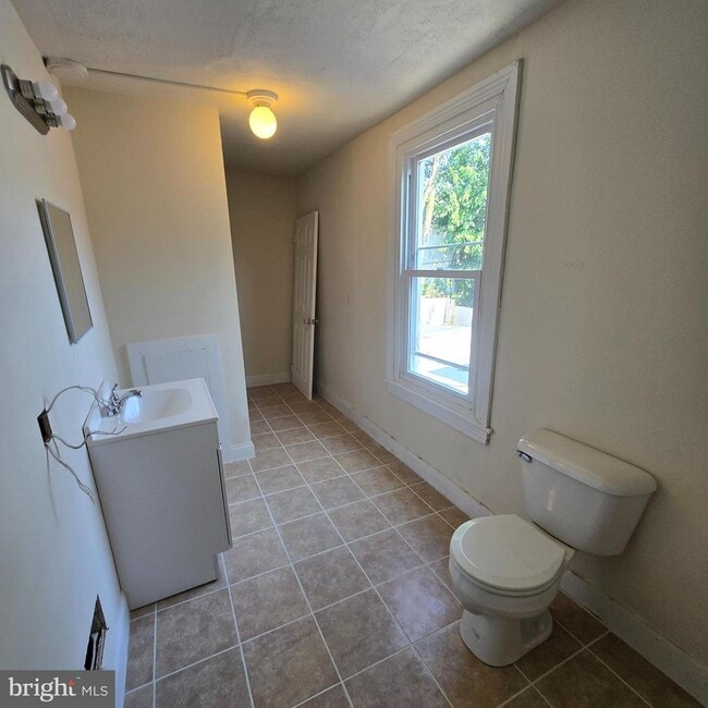 Photo - 4506 Leiper St