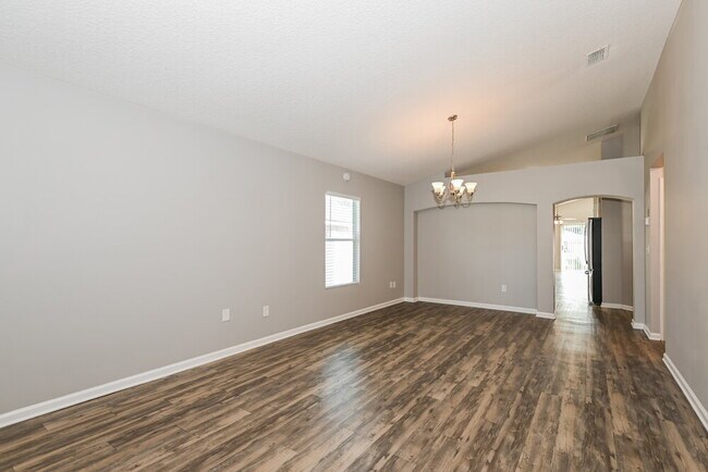 Photo - 2549 Fox Hill Ln