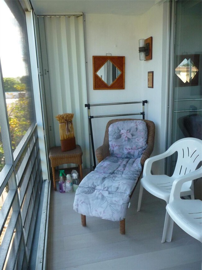 Photo - 4500 N Federal Hwy Unit 328D