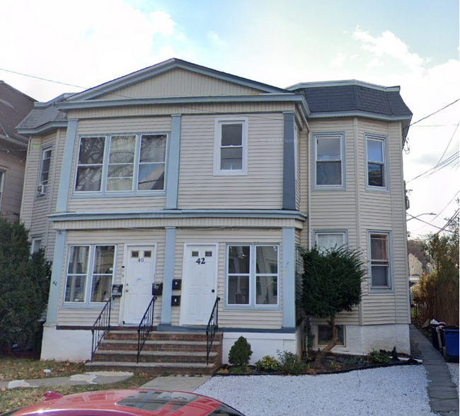Photo - 42 Dehart Pl Apartment Unit 2