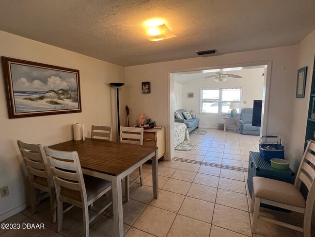 Photo - 15 Neptune Park Dr