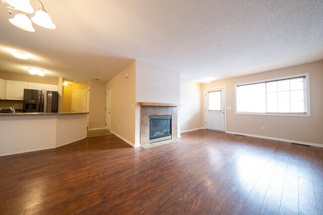 Photo - 17335 River Birch Ln S E