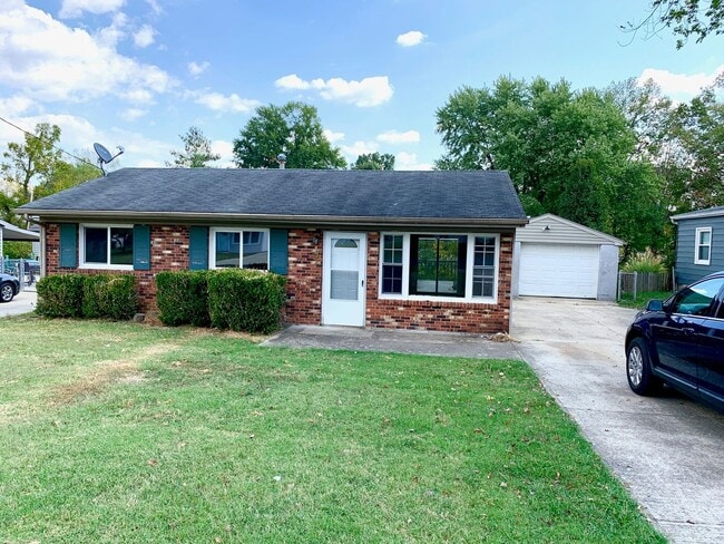 Building Photo - Charming Brick Ranch in the Heart of Hillview Rental