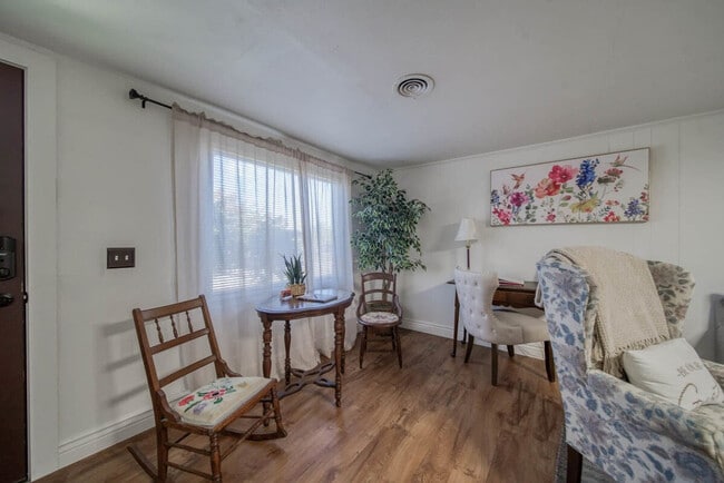 Photo - 316 E Hardy St Unidad SI ID1594723P