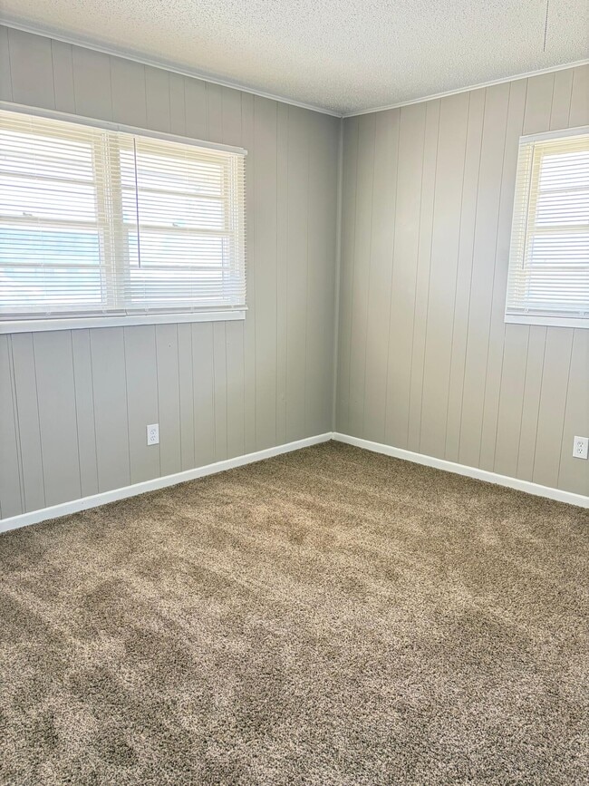 Photo - 3404 70th Dr