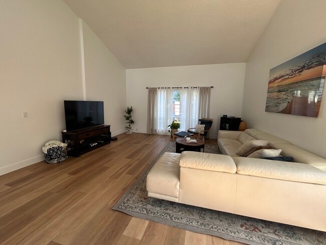 Photo - 10377 W Alliance St