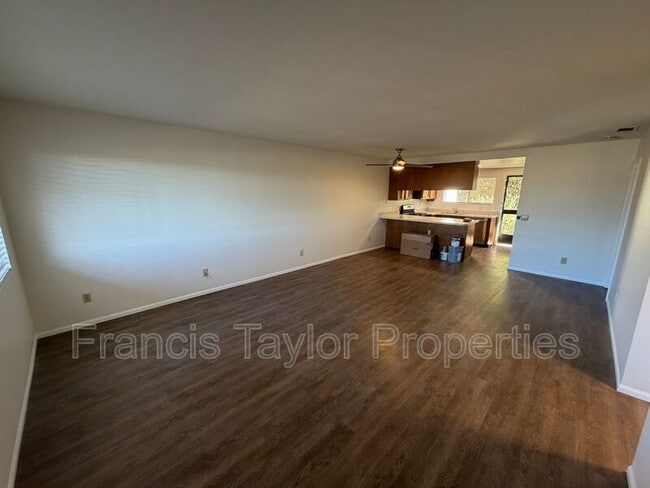 Photo - 1634 S Juniper St Unit B