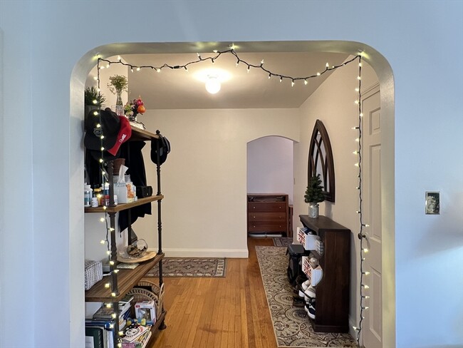 Photo - 395 Broadway Unidad R2C