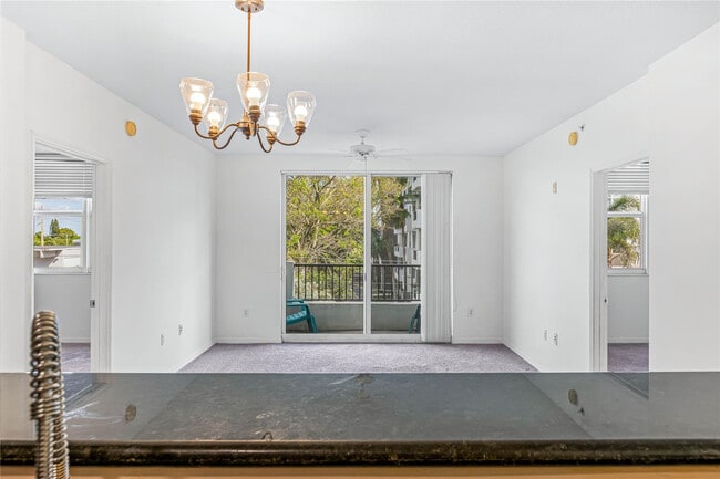 Photo - 2421 NE 65th St Unit 318