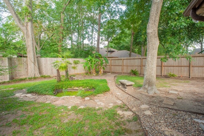 Photo - 2704 Pineneedle Ln