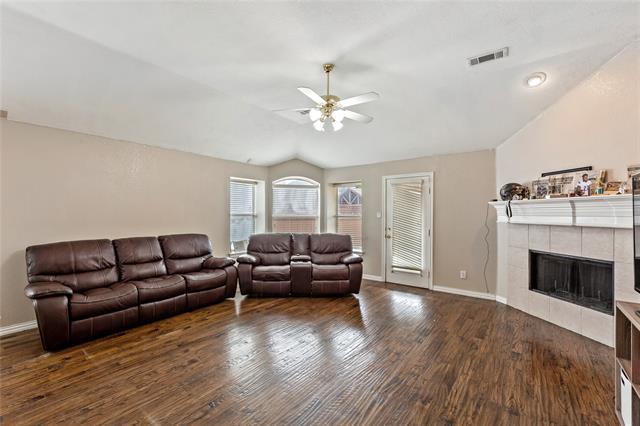 Photo - 5600 Buckskin Dr