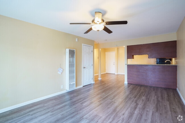 2BR, 1BA - 875SF - Living Room - Summit Apartments
