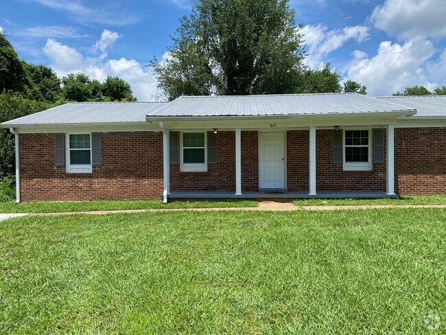 Building Photo - 823 Rushmeade Rd Unit L Rental