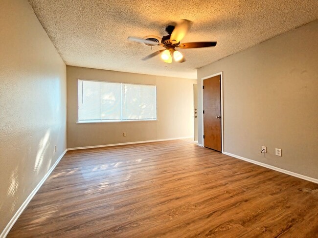 Photo - A Charming 2 Bedroom, 1.5 Bath in West Lubbock - MOVE IN SPECIAL