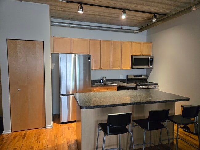 Photo - 1430 S Michigan Ave Unit 1430 S Michigan Ave