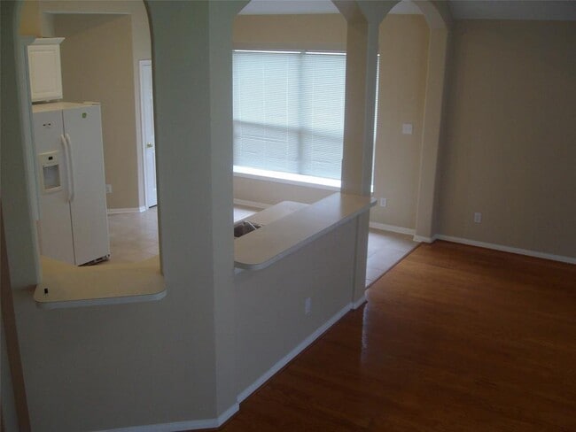 Photo - 14906 White Forge Ln