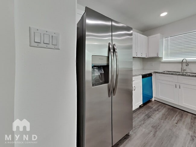 Photo - 7629 Sundown Dr Unidad A