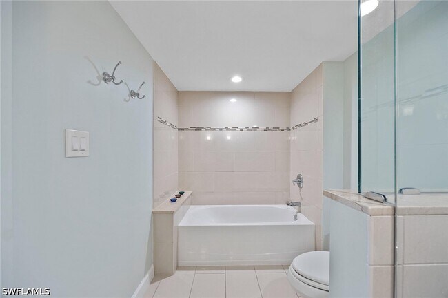 Photo - 6585 Nicholas Blvd Unit 805