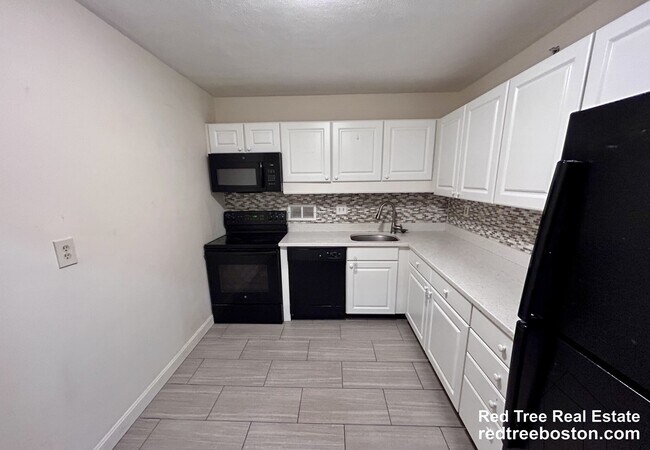 Photo - 101 Monmouth St Unit 603