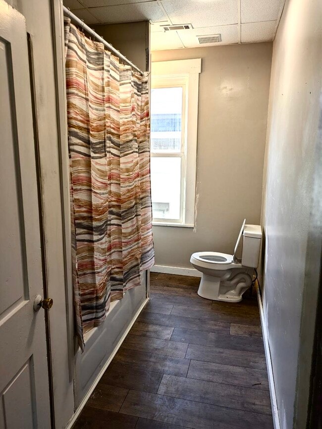 Photo - 231 E Market St Unit 1