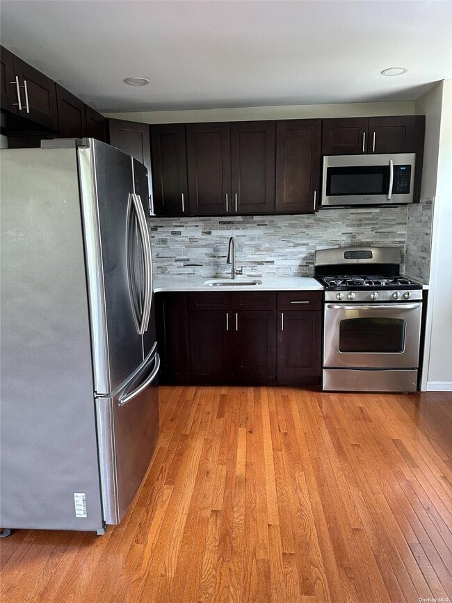 Photo - 148-45 Huxley St Unit 2