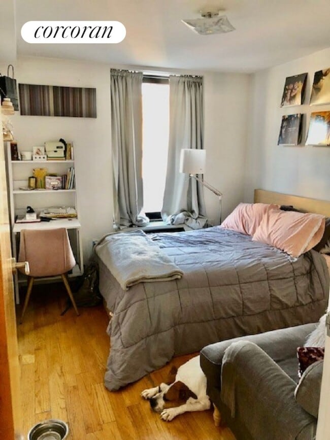 Photo - 2066 5th Ave