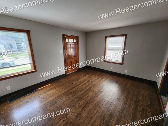 Photo - Updated 2 bedroom 1 bathroom house
