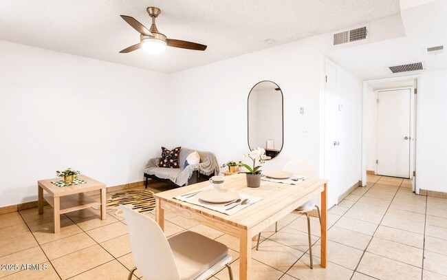 Photo - 1625 W Missouri Ave Unit 12