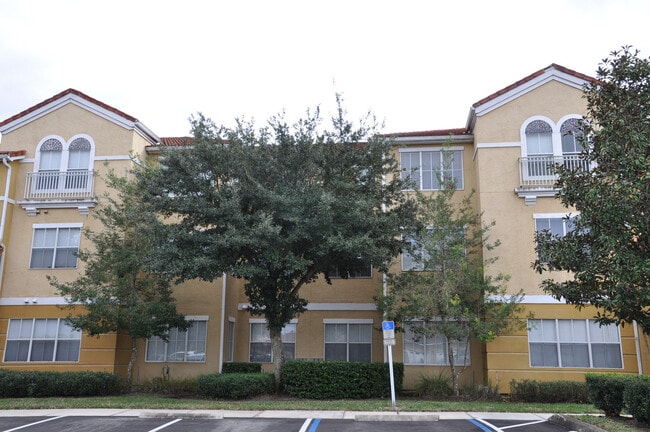 Building Photo - TAMPA: 2 bed/ 2bath condo on 2nd floor in ... Unit 426