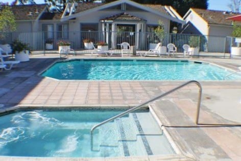 Spa & Pool