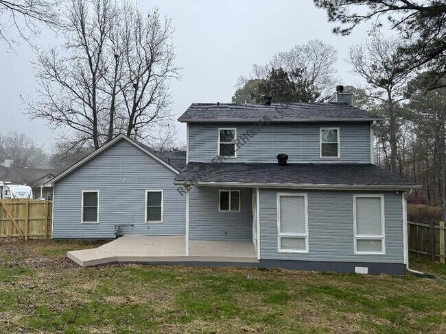 Building Photo - 2111 Pattywood Dr