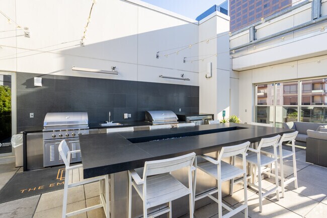 Penthouse Patio