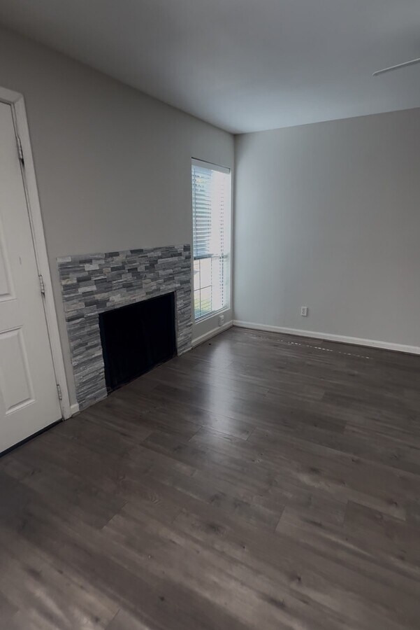 Photo - 14600 Fonmeadow Dr Unit 1200