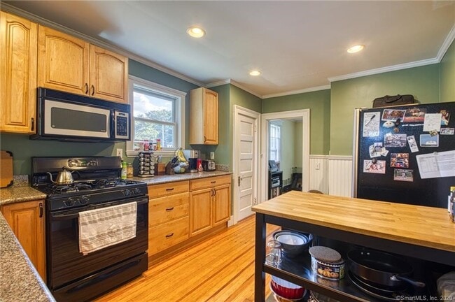 Photo - 102 Whiting Ln Unit 1st Floor