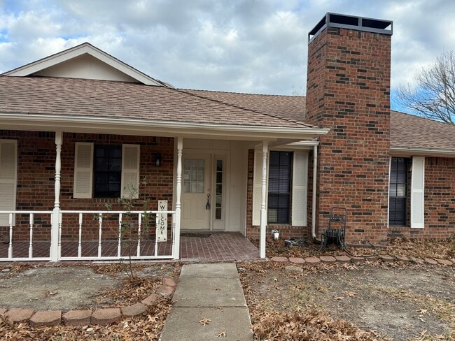 Building Photo - 5410 Deep Canyon Dr