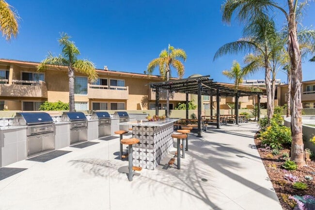 Photo - 514 Via De La Valle Unit ID1267453P