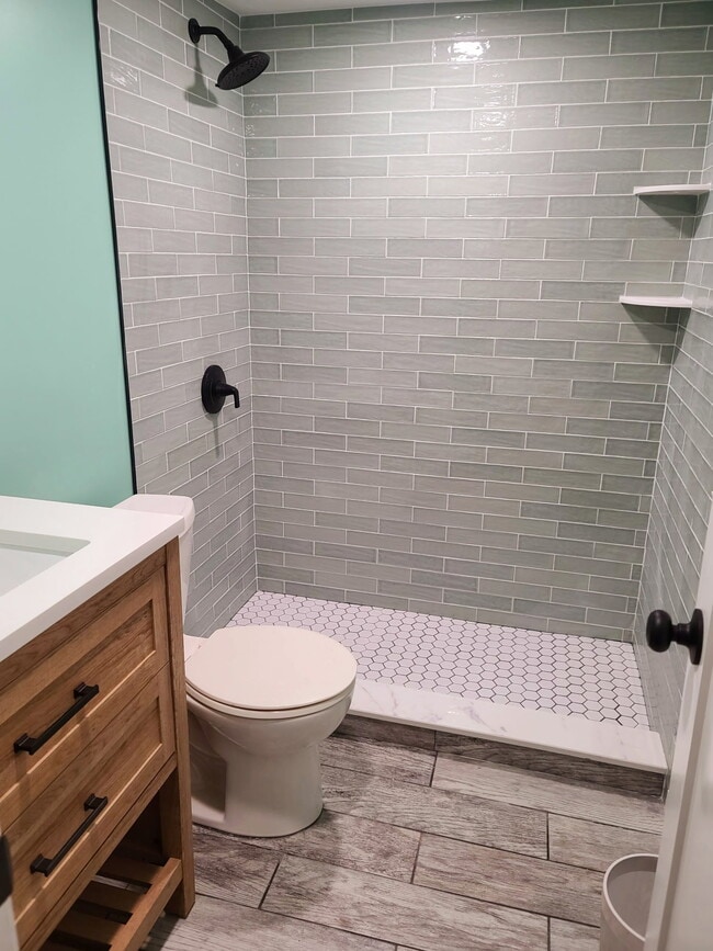 Photo - 133 N Country Rd