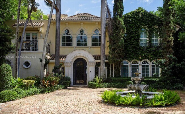 Photo - 5801 Pine Tree Dr