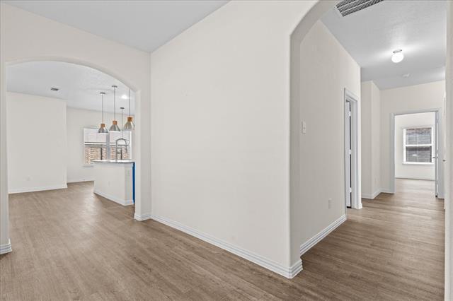 Photo - 220 Camden St