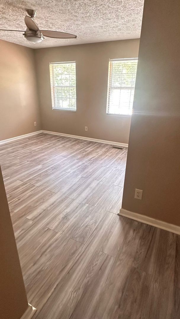 Photo - 2 Bedrooms, 2 Bathrooms - Townhome in Rome...