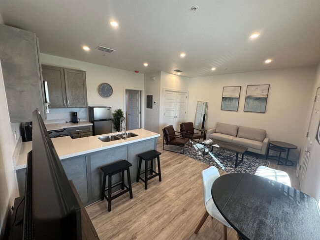 The International Apartments