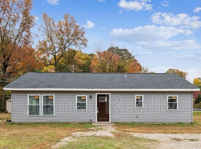 Photo - 7461 Elwood Dr House