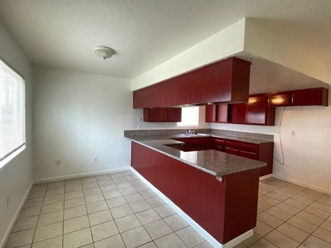 Photo - 814 Wallace St Unit #2