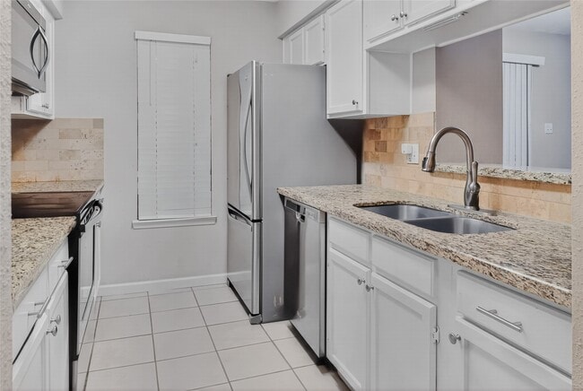 Photo - 10555 Turtlewood Ct Unit 2305