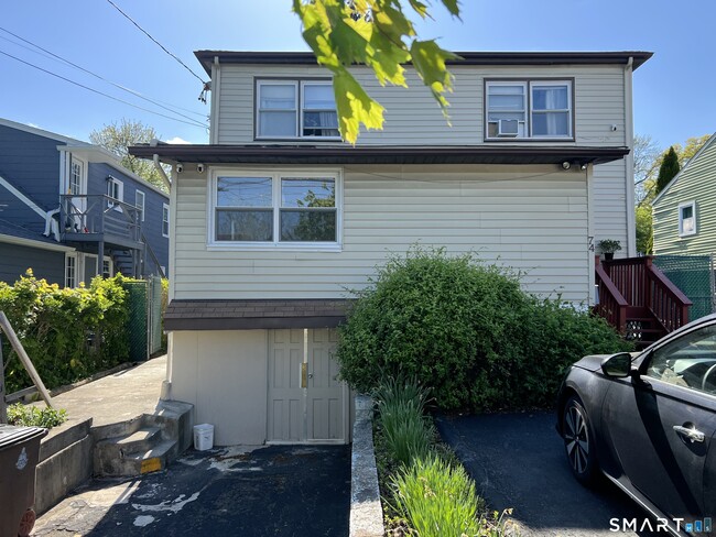 Building Photo - 74 Myano Ln Unit 1