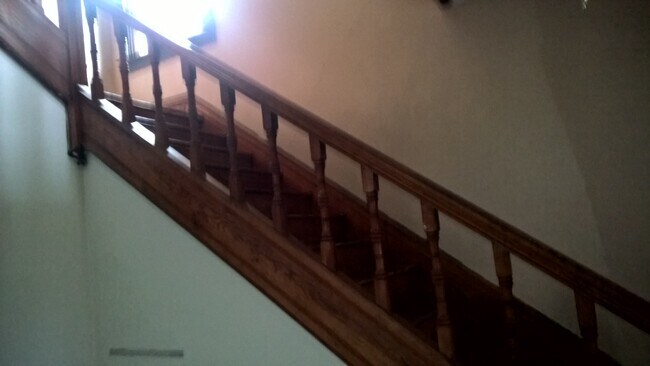 406 E 2nd St Unidad 1