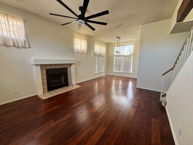 Photo - Beautiful 3 bedroom 2.5 bathroom NW Albuquerque.